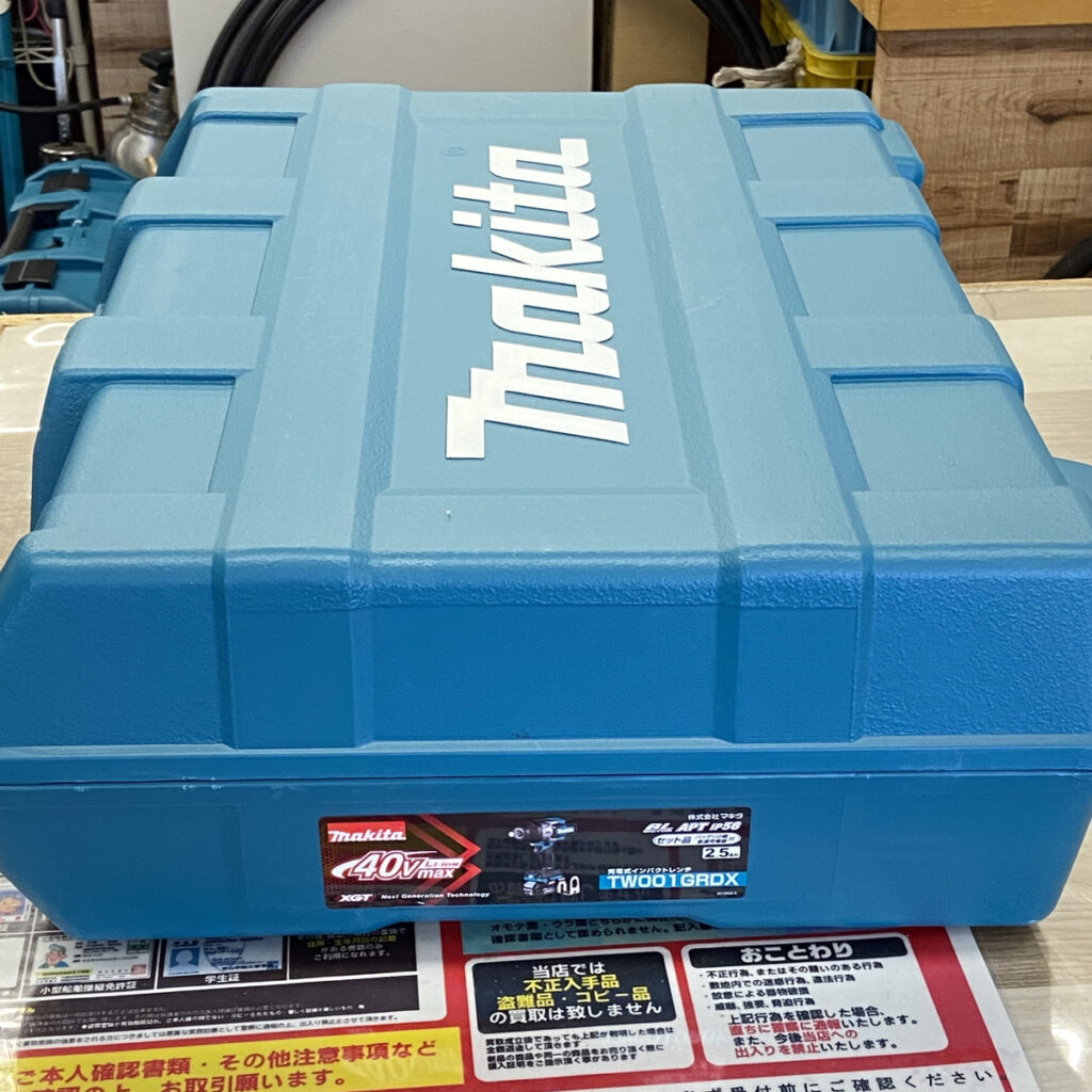 充電式インパクトレンチ TW001GRDX