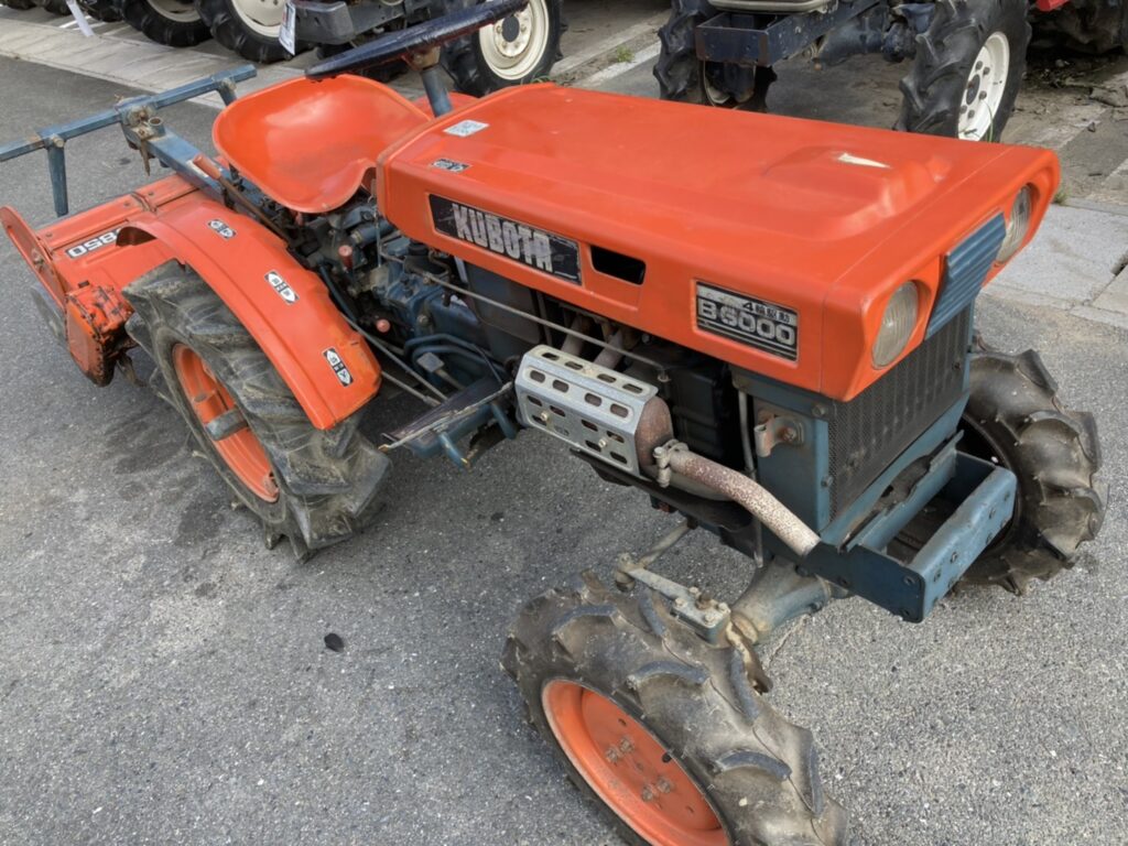 クボタ トラクター B6000