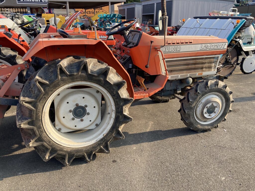 クボタ トラクター L2402DT