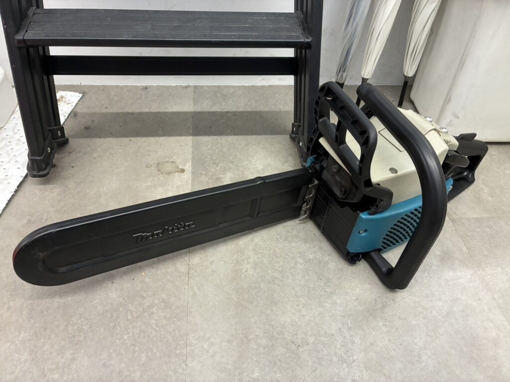 マキタ チェーンソー MDE400
