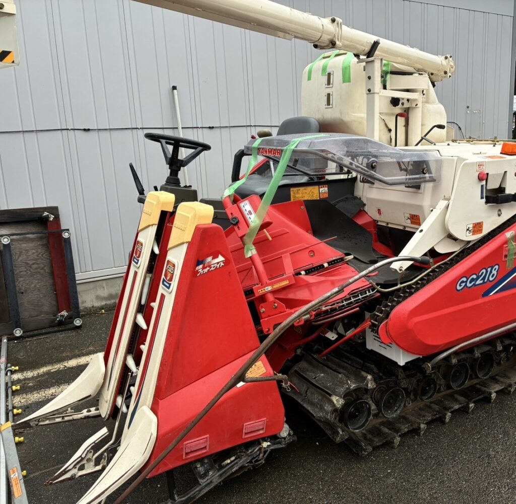 ヤンマー コンバイン GC218G